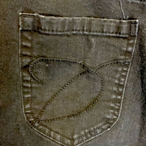 Chico’s Platinum Black Wash Mid-Rise Bootcut Jeans Size 0.5 Short (US 6) - Picture 6 of 11